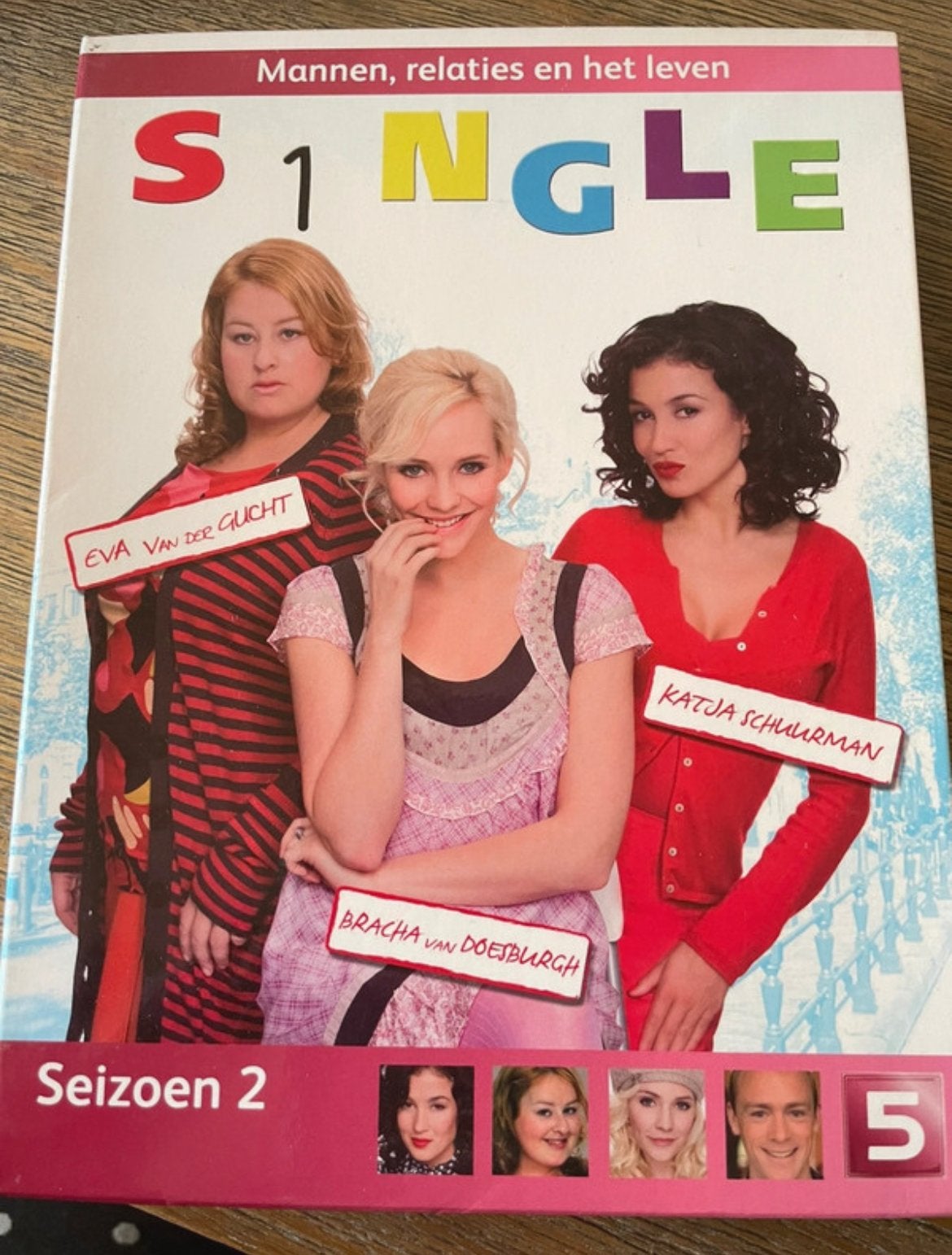 S1NGLE Seizoen 2 DVD - Katja Schuurman, Bracha van Doesburgh, Cd's en Dvd's, Vanaf 6 jaar, Ophalen of Verzenden, Gebruikt, Komedie