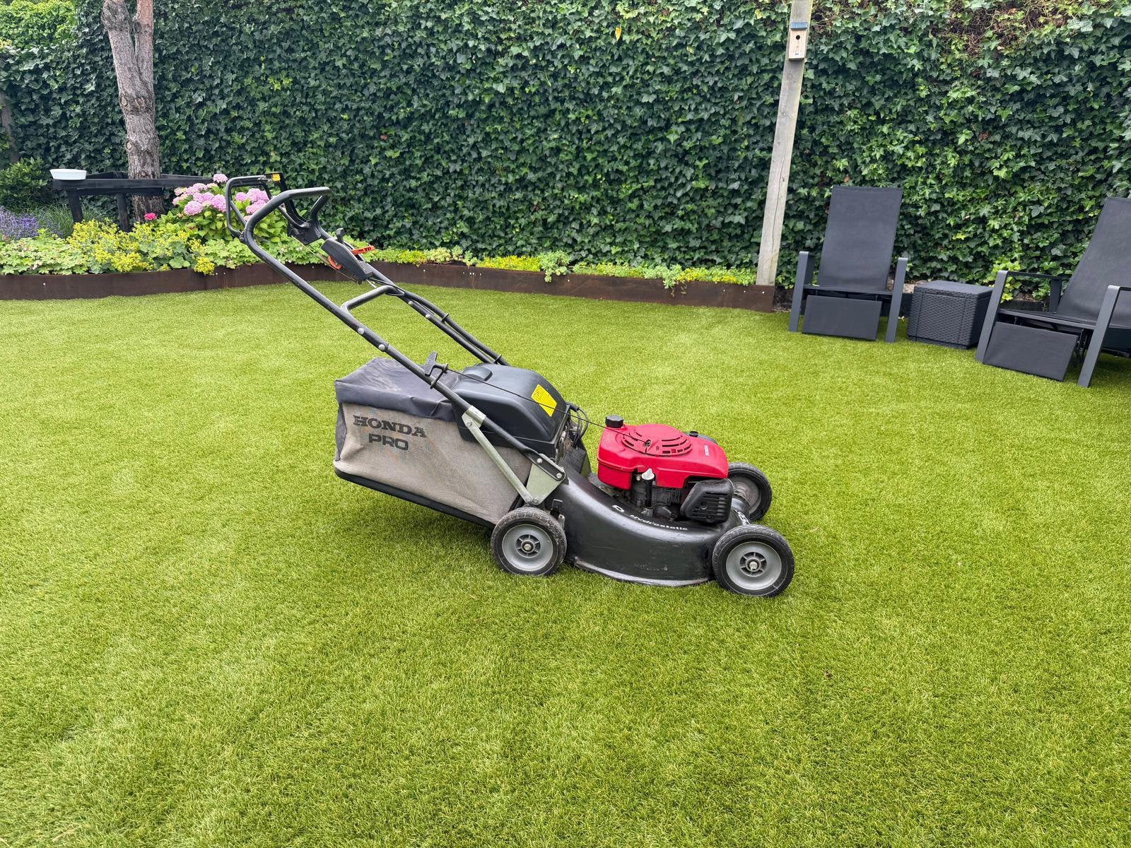 Te koop: Honda grasmaaier, Ophalen of Verzenden, Zo goed als nieuw