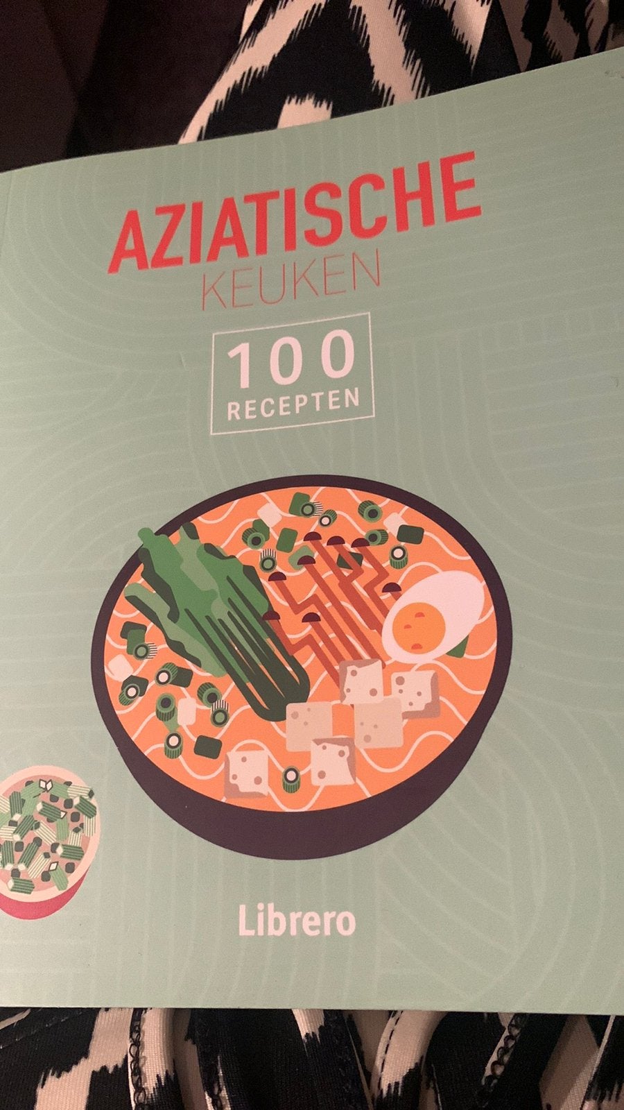 Orathay Souksisavanh - Aziatische keuken, Ophalen of Verzenden, Zo goed als nieuw, Orathay Souksisavanh