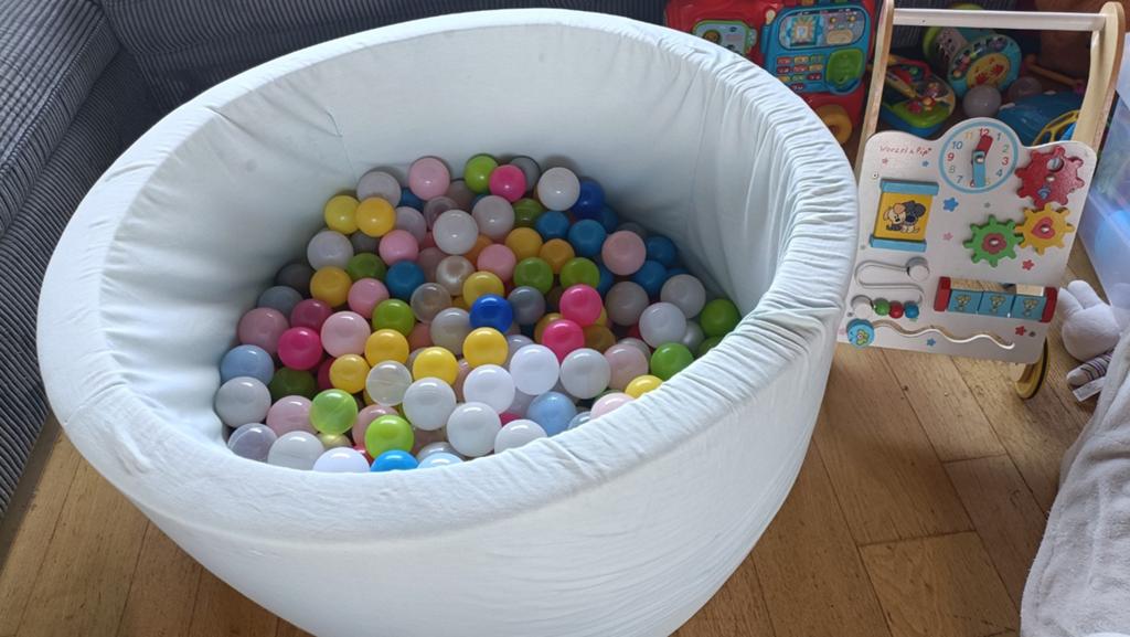 Ballenbak met ballen - Misioo Danish Design, Ophalen, Gebruikt, Jongen of Meisje