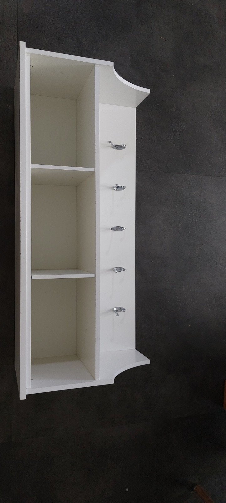 GRATIS Witte wandkapstok met planken en haken, Huis en Inrichting, Gebruikt, Minder dan 100 cm, Hout, Ophalen