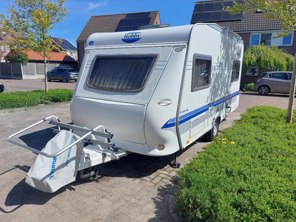 Hobby De Luxe Easy 450 UF, Caravans en Kamperen, Caravans, Vast bed, Rondzit, Hobby, Particulier