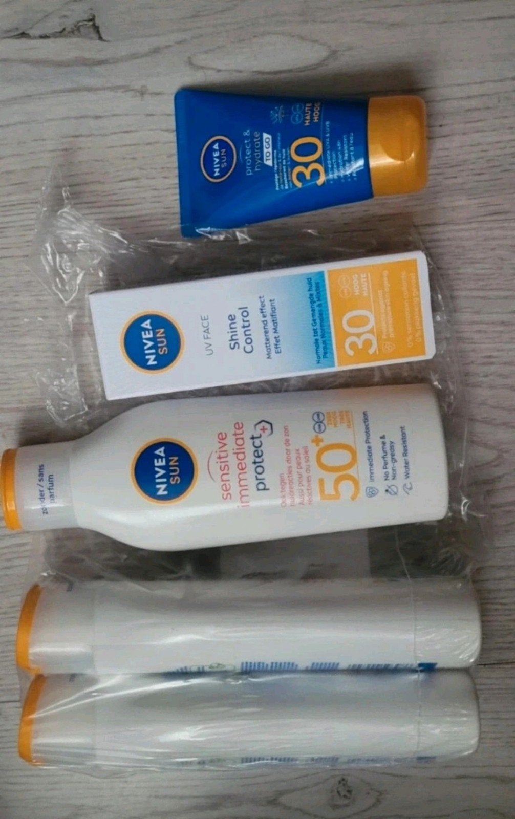 Nivea Sun Zonnebrandcrème SPF 30 & 50 - Nieuw, Sieraden, Tassen en Uiterlijk, Uiterlijk | Lichaamsverzorging, Ophalen of Verzenden