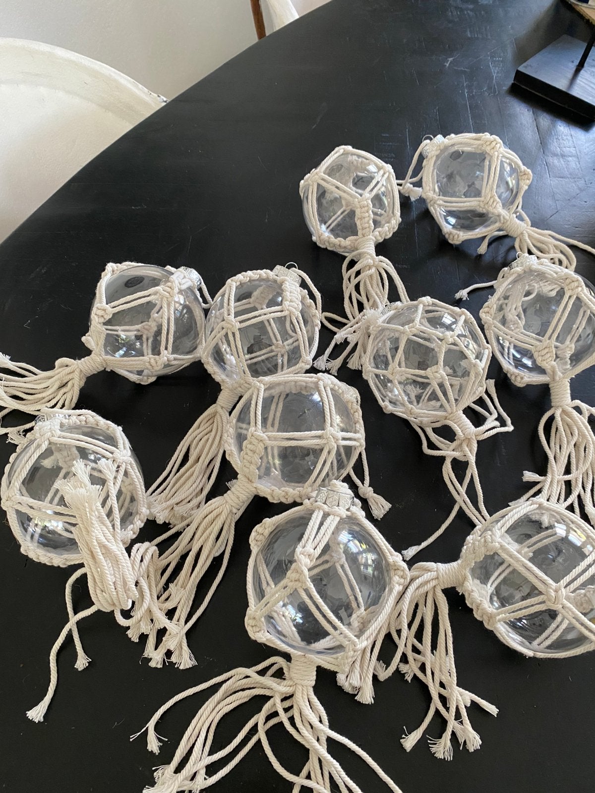 Macrame bol/hanger, 10 stuks voor €15,00, Ophalen