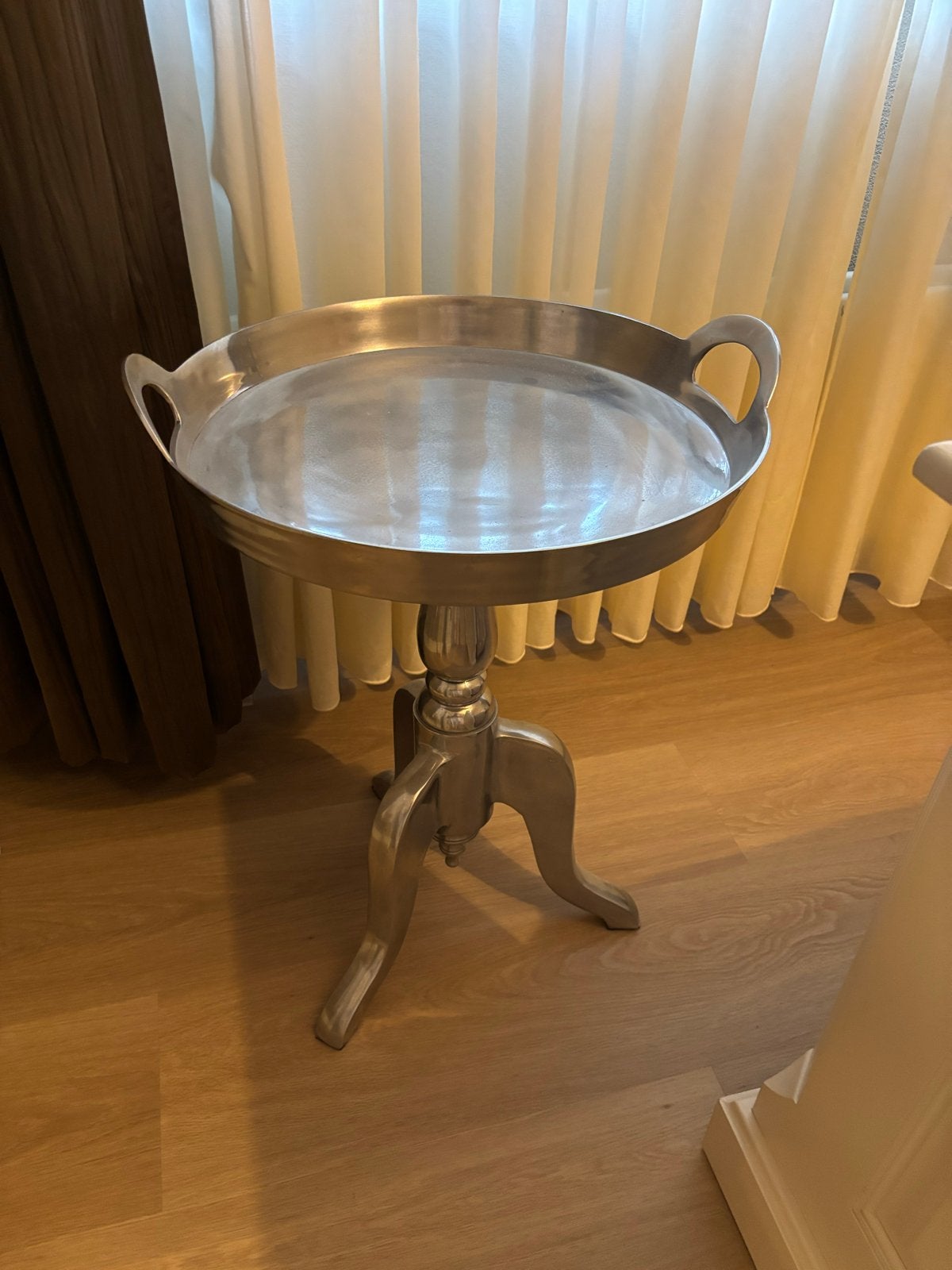 Aluminium bijzettafel met handgrepen, 65 cm hoog, Ophalen, Metaal of Aluminium, Rond, Zo goed als nieuw
