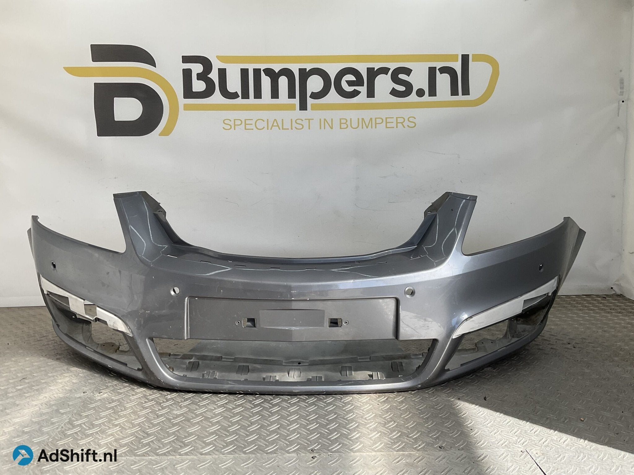 Bumper Opel Zafira B II Facelift 05-10 325769024 Voorbumper