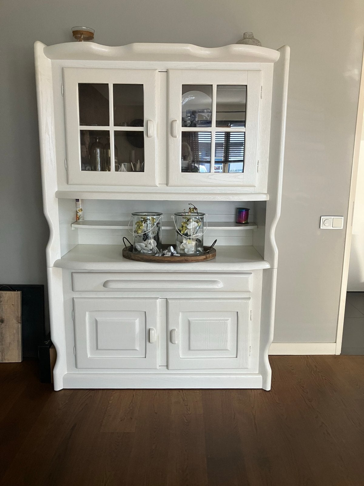 Witte buffetkast met glazen deuren en lades, Ophalen, Gebruikt, 50 tot 100 cm, Met lade(s)