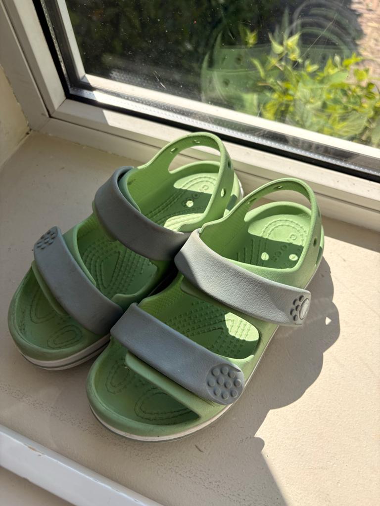 Groene Crocs sandalen voor kinderen, Ophalen of Verzenden, Gebruikt, Jongen of Meisje, Schoenen