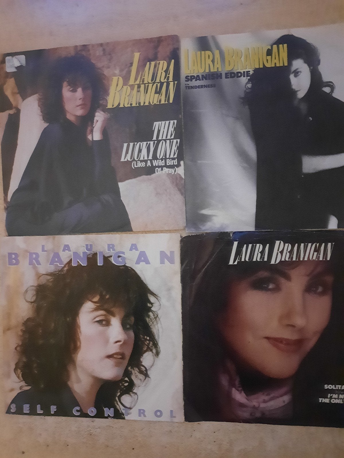 4x vinyl singels van Laura Branigan, Ophalen of Verzenden, Zo goed als nieuw, Pop