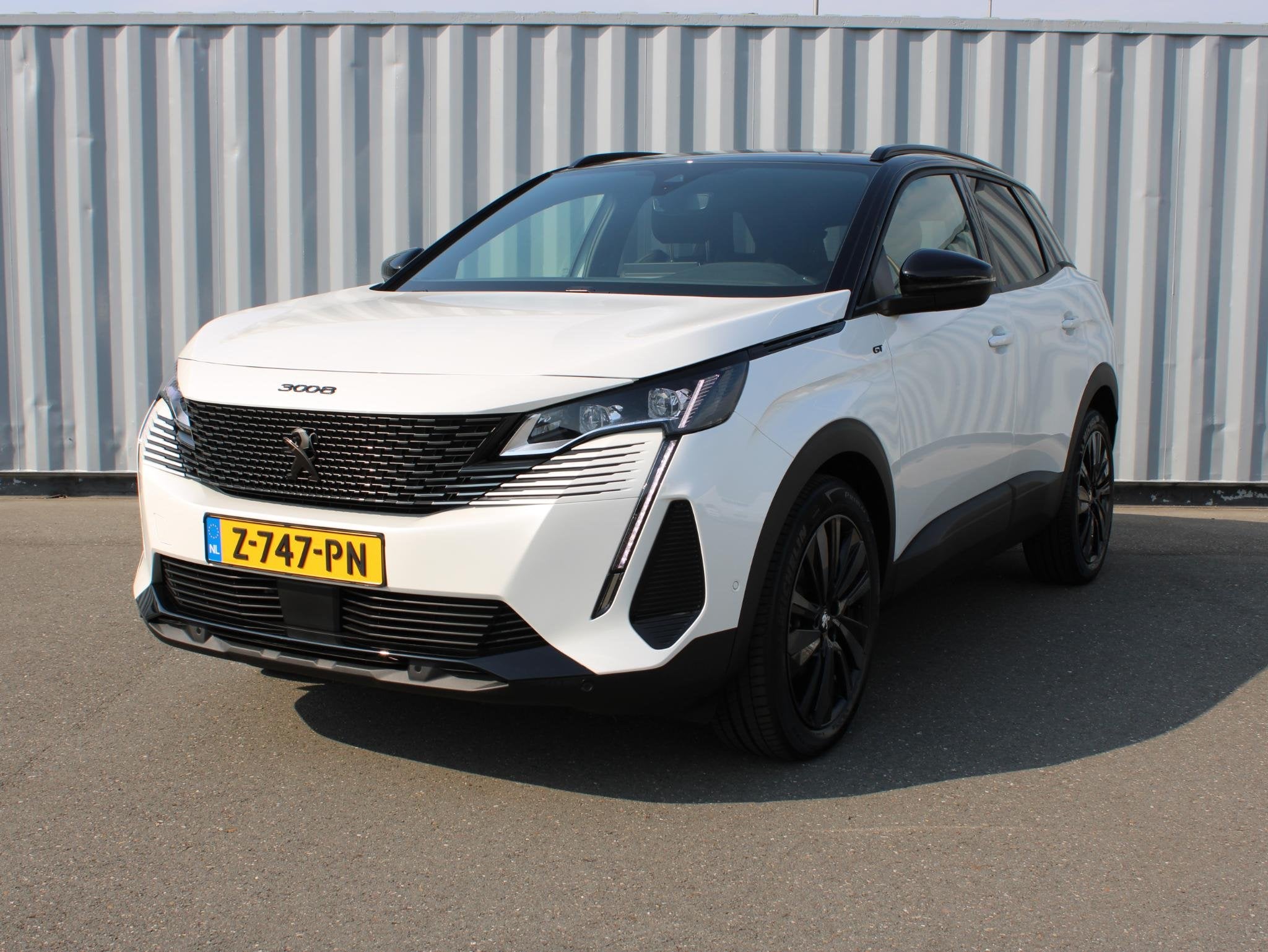 Peugeot 3008 HYBRID 145 GT BLACK PACK, Auto's, Euro 6, 1199 cc, Leder en Stof, Wit