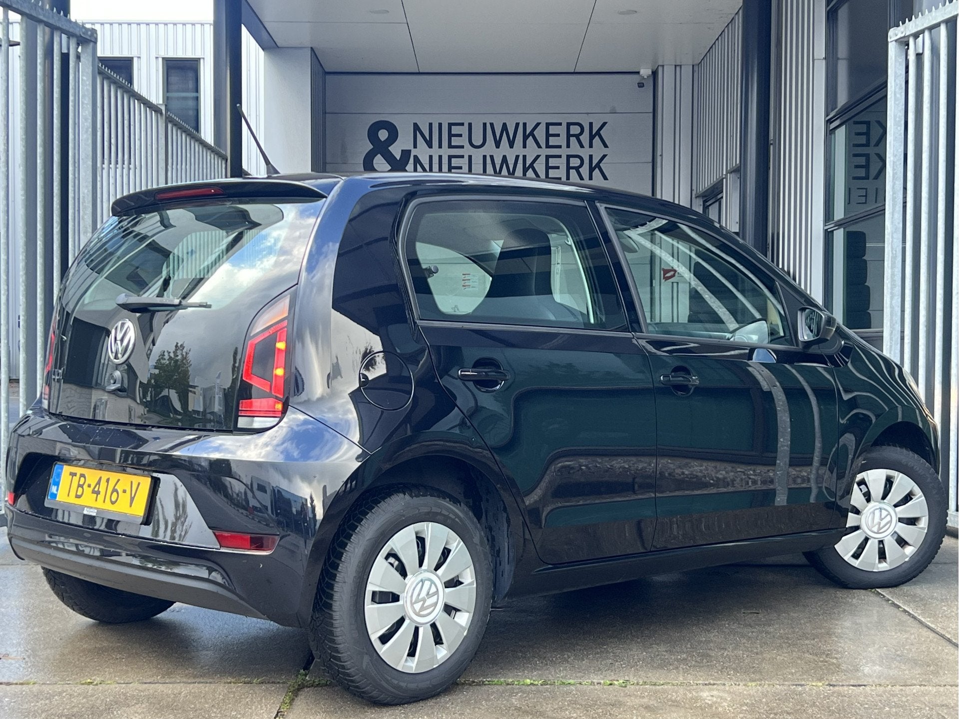 Volkswagen up! 1.0 BMT move up! 5 Deurs | AIRCO | DAB | BLUE, Auto's, Voorwielaandrijving, Stof, Gebruikt, Met garantie (alle)
