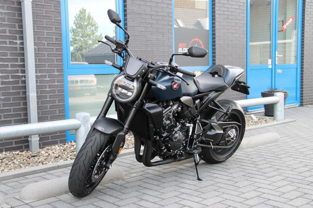 Honda CB 1000 R Black Edition 2024 UNIEK cb1000r, Motoren, Motoren | Honda, Honda Motor Europe Limited – Netherlands branch, Cco@honda-eu.com