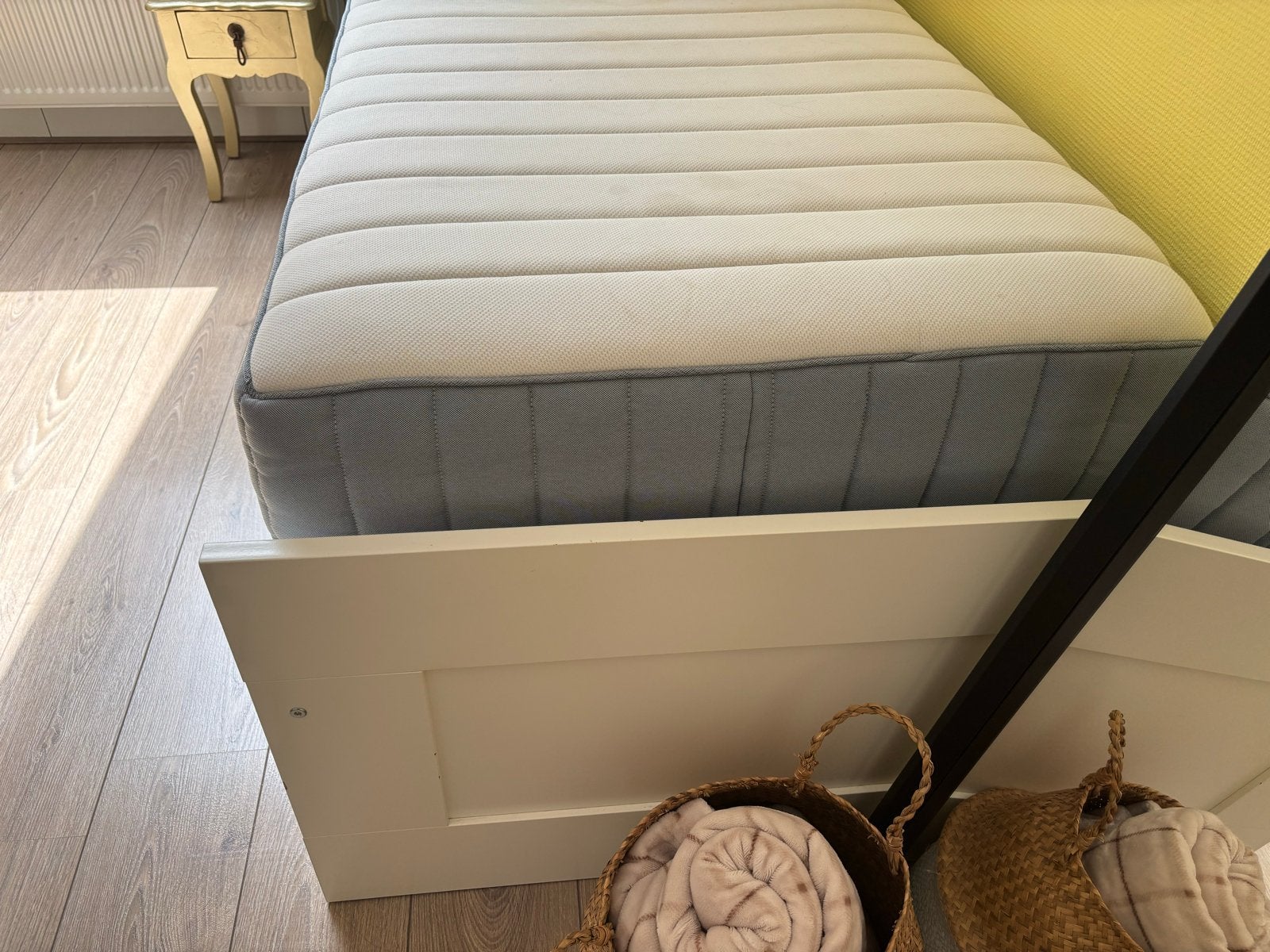 Uitschuifbaar bed 80x200 / 160x200 (zonder matras), Ophalen, Eenpersoons, Wit, Zo goed als nieuw
