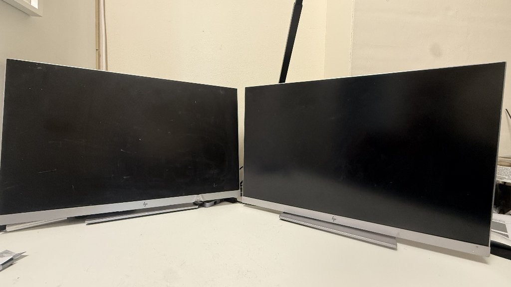 2x HP E243 - Full HD IPS Monitor - 24" inch - Zilver, Computers en Software, Monitoren, Hp, IPS, Full HD, Ophalen of Verzenden