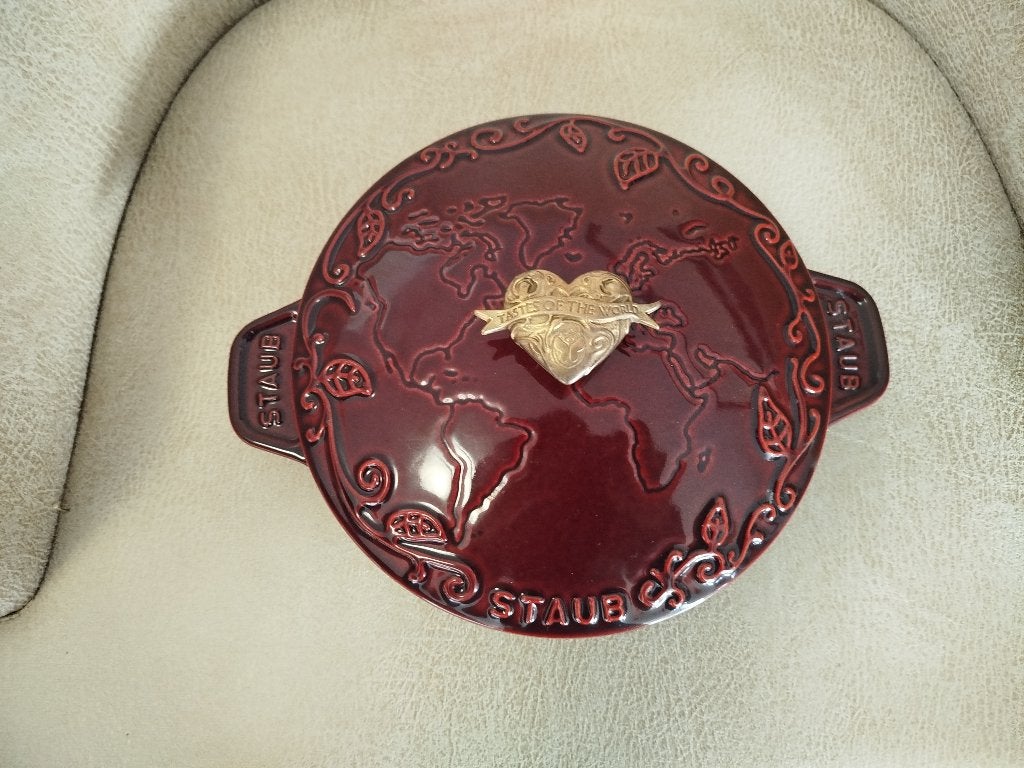 STAUB Tomorrowland  20cm kookpot - Gloednieuw, Antiek en Kunst, Antiek | Koper en Brons, Ophalen of Verzenden