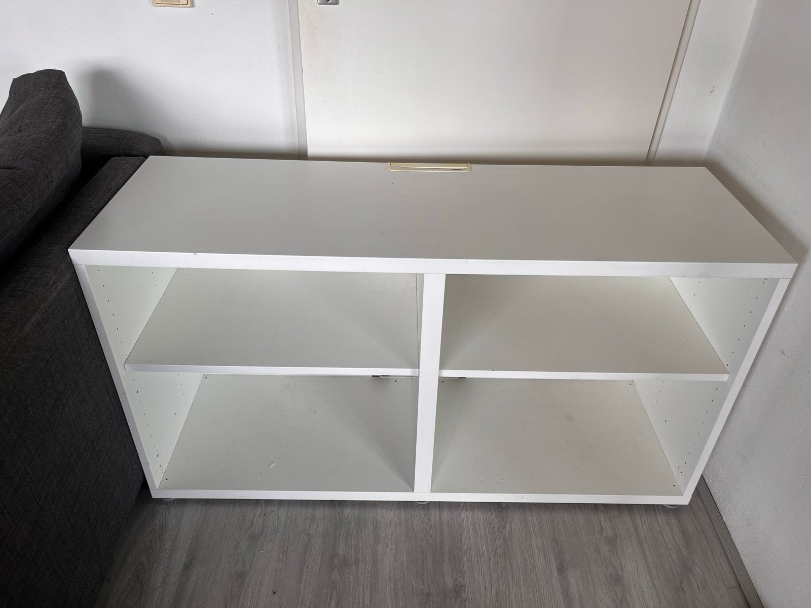 Witte opbergkast/tv meubel met planken, Ophalen, Met plank(en), Gebruikt, 100 tot 150 cm