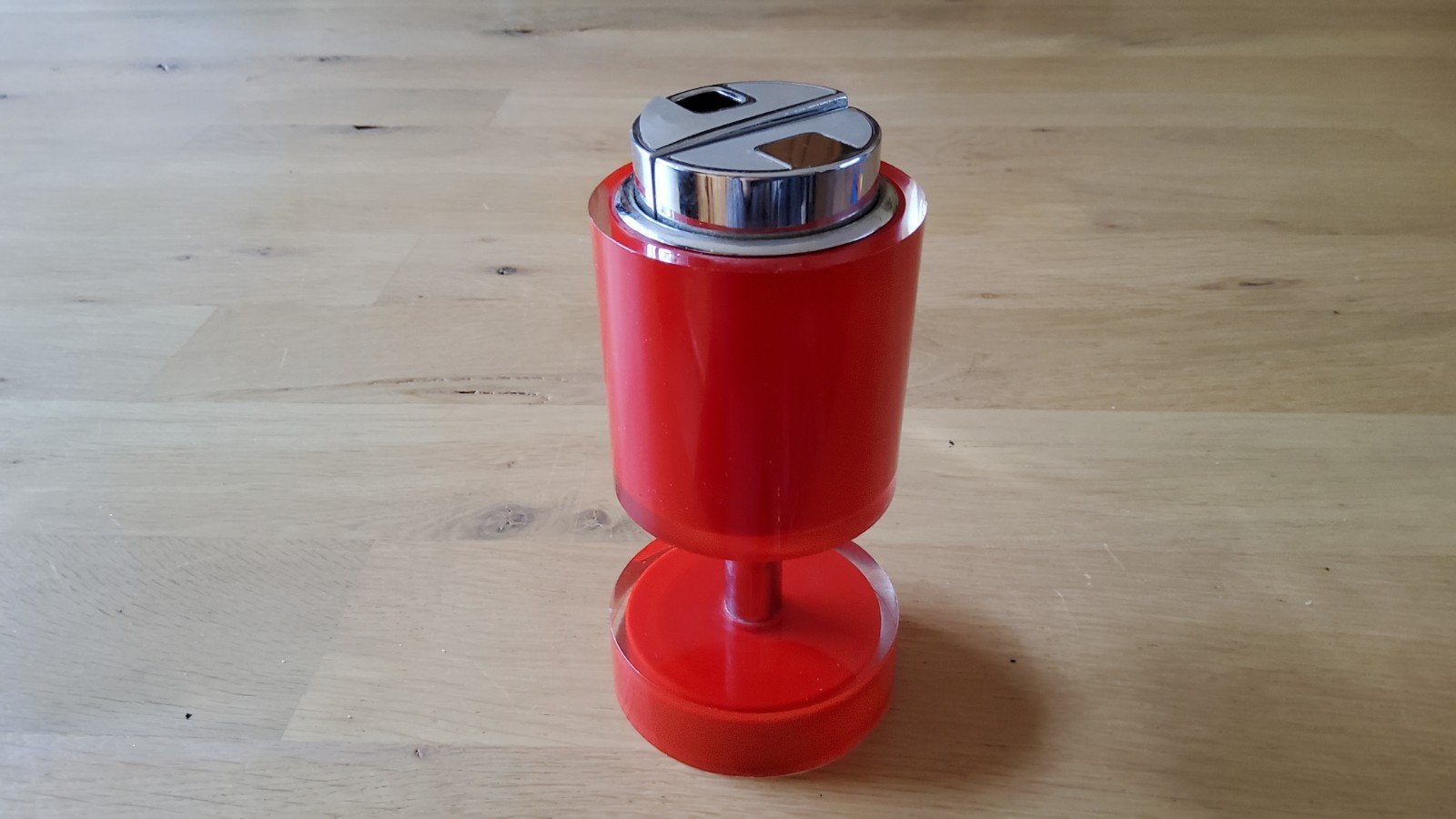 Vintage Chromen rode methacrylaat Saremo Tafelaansteker, Ophalen of Verzenden, Huis en Inrichting