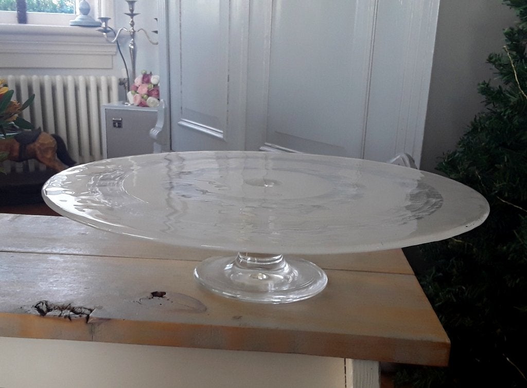 Glazen gebaksschaal - taartschaal - op voet - glas - cirkels, Huis en Inrichting, Keuken | Servies, Glas of Glazen, Ophalen of Verzenden