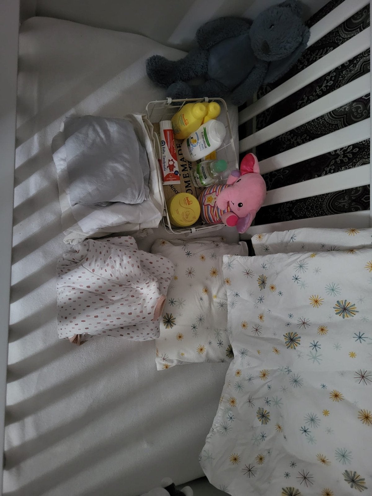 Net kinderledikantje met spullen, Kinderen en Baby's, Ophalen, Gebruikt, Ledikant