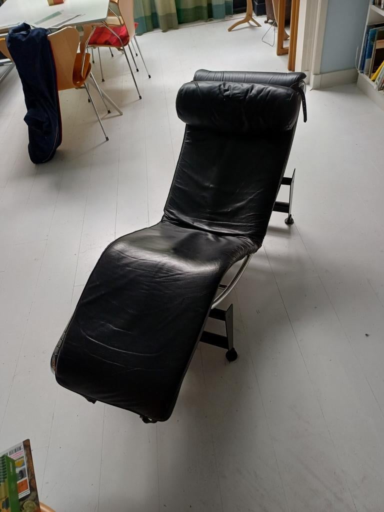 A la Le Corbusier LC4, Ophalen, Zo goed als nieuw