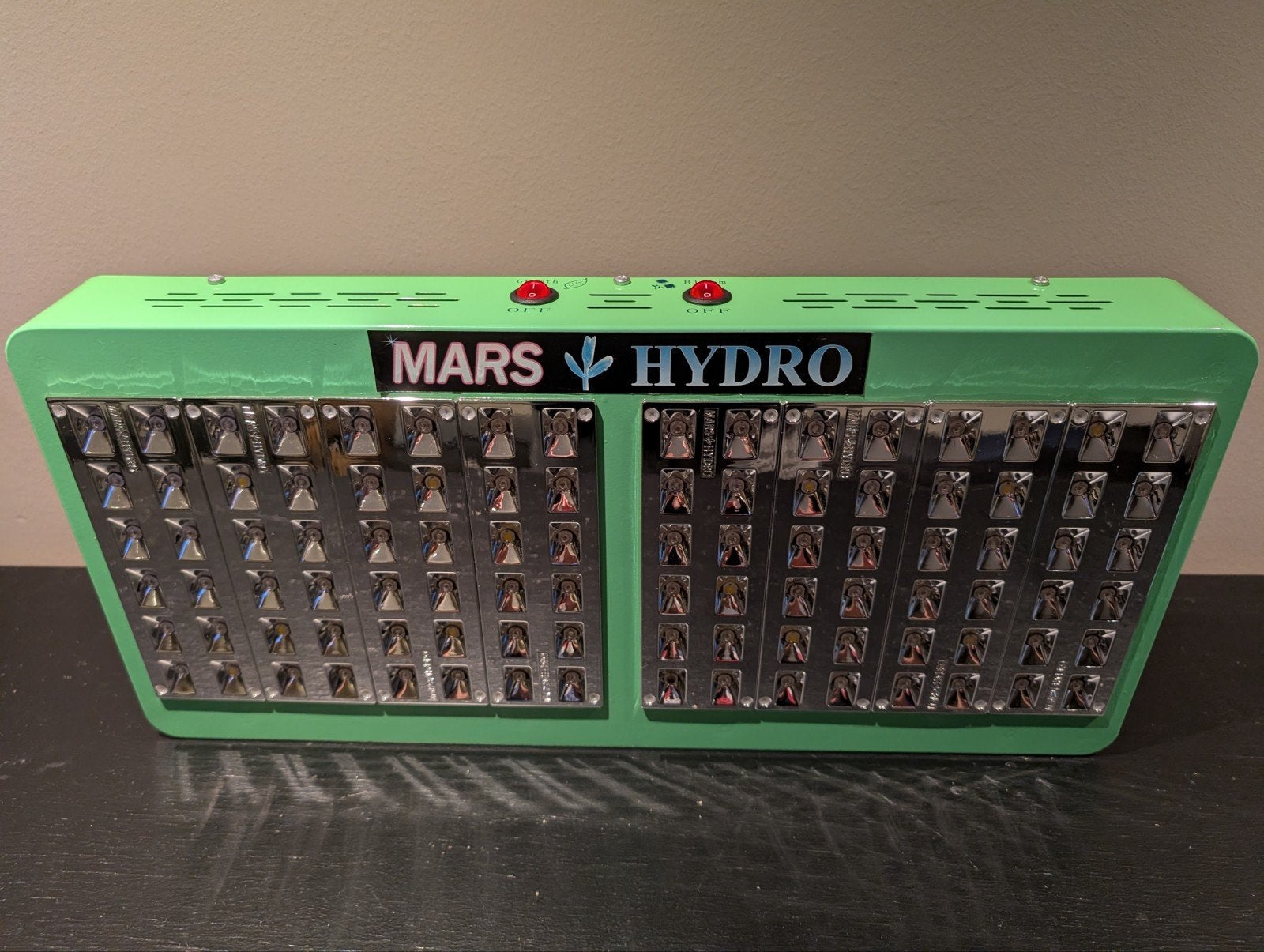 Mars Hydro Reflector 96 LED Kweeklamp, Ophalen of Verzenden, Zo goed als nieuw, Kweeklamp