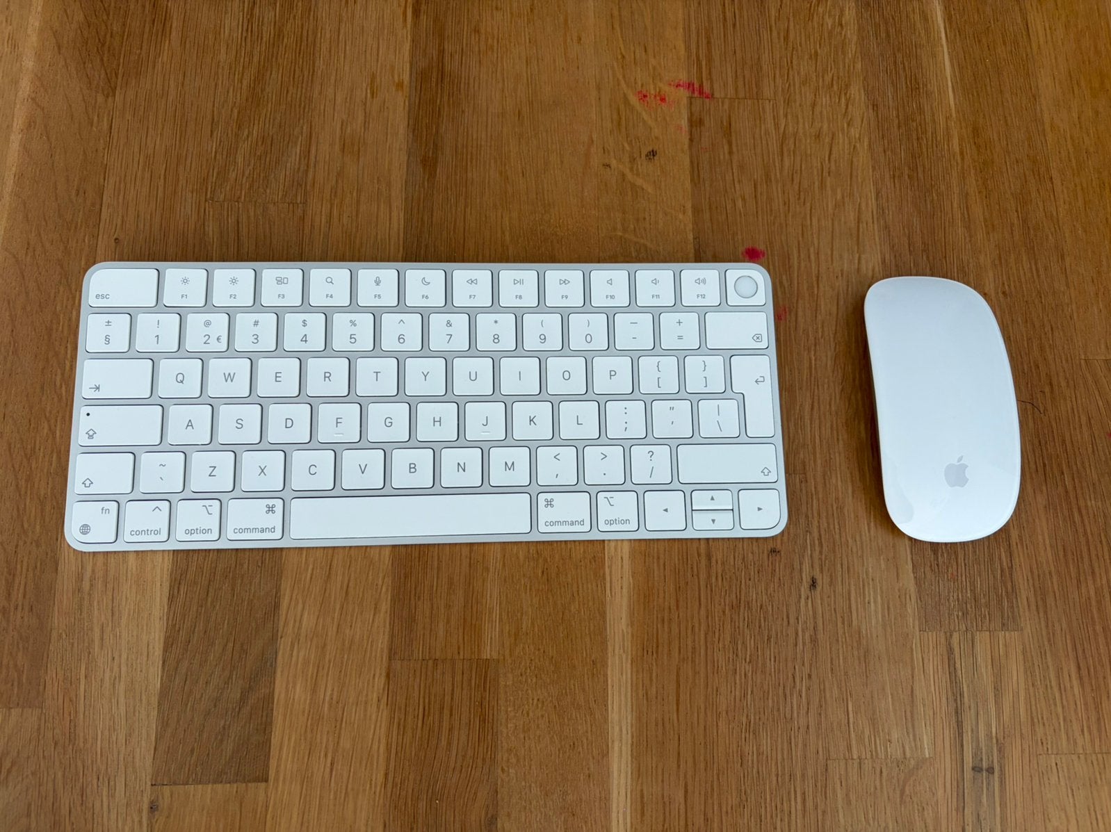 Apple originele magic mouse + magic keyboard, Computers en Software, Gebruikt, Ophalen of Verzenden, Qwerty, Draadloos