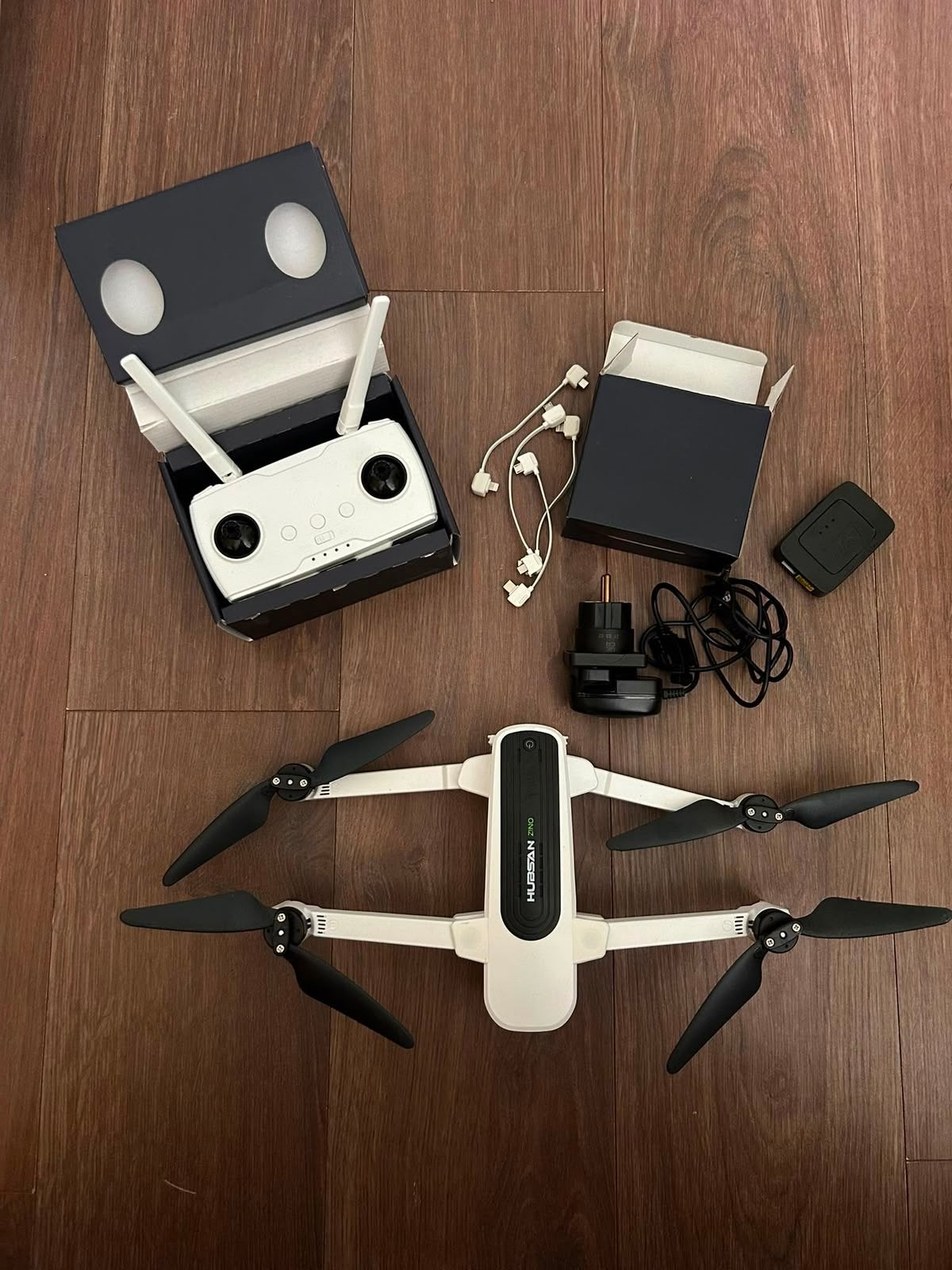 Hubsan Zino Pro Drone met 4K camera en extra accu, Cameradrone, Hubsan, 15 tot 30 minuten, Zo goed als nieuw