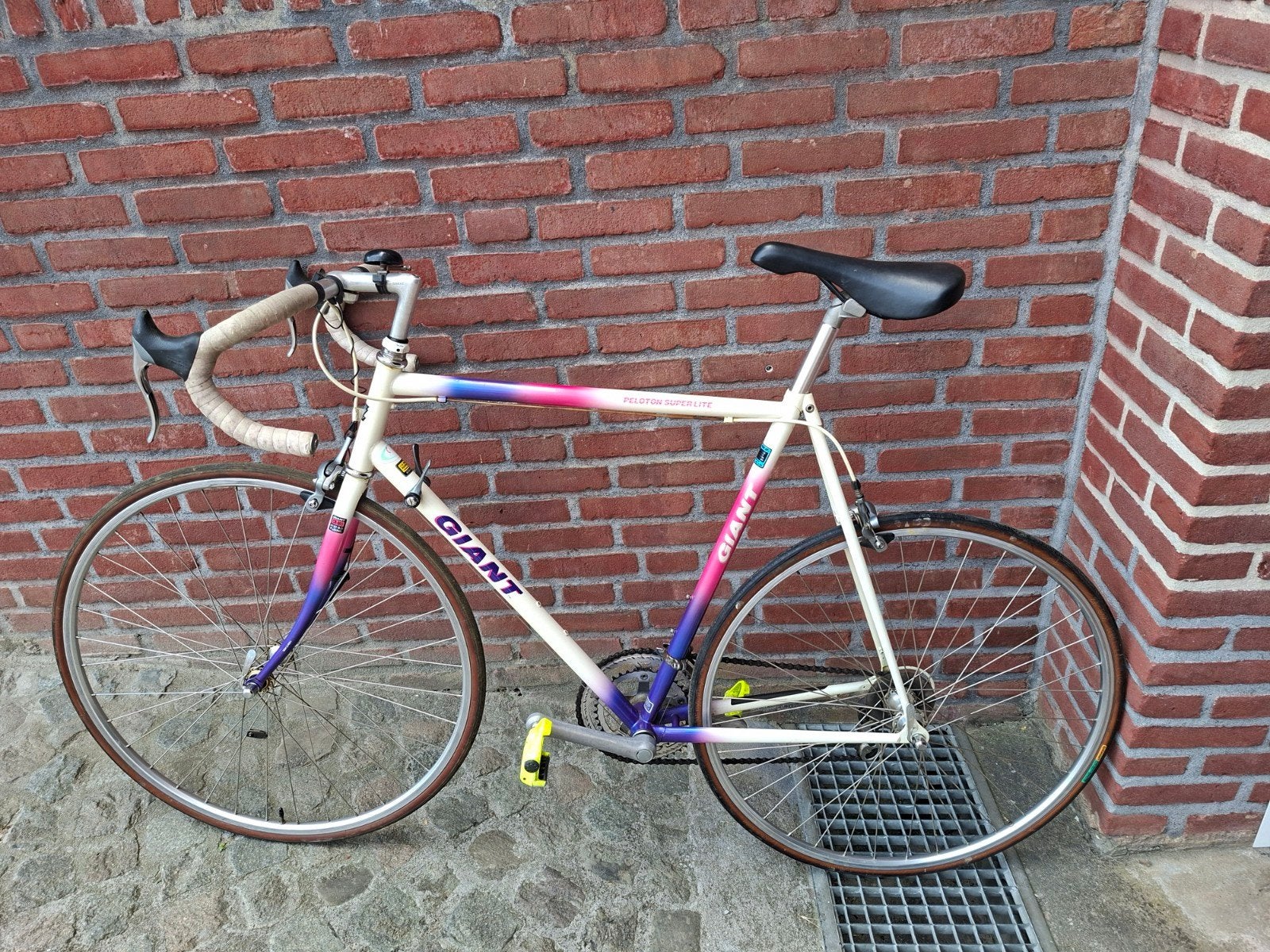 goed onderhouden racefiets, Fietsen en Brommers, Gebruikt, 10 tot 15 versnellingen, Aluminium, 57 tot 61 cm