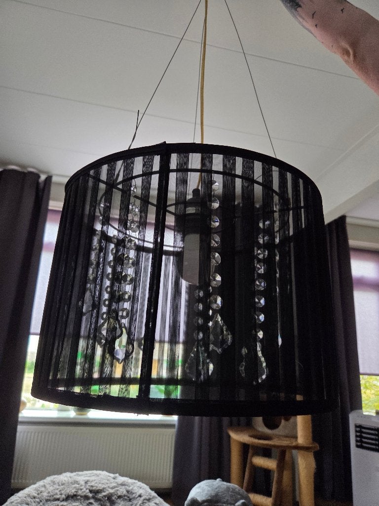 Zwarte hanglamp, Ophalen, Gebruikt