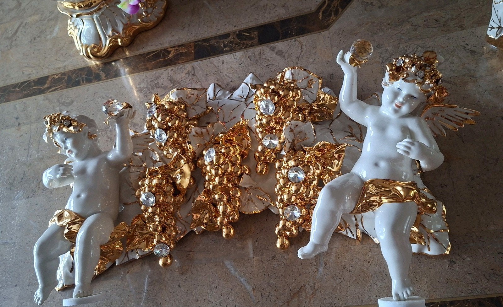 capodimonte porselein met bladgoud wand beeld, Antiek en Kunst, Ophalen of Verzenden