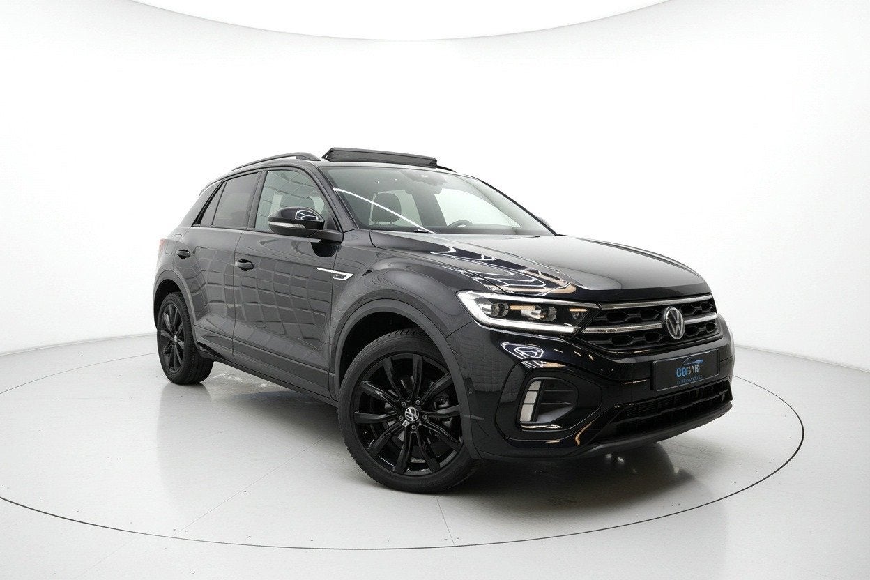 Volkswagen T-Roc 1.5 TSI 2x R Line PANO VIRTUAL KEYLESS IQ, Auto's, Volkswagen, Dealer onderhouden, Zwart, 4 cilinders, 150 pk