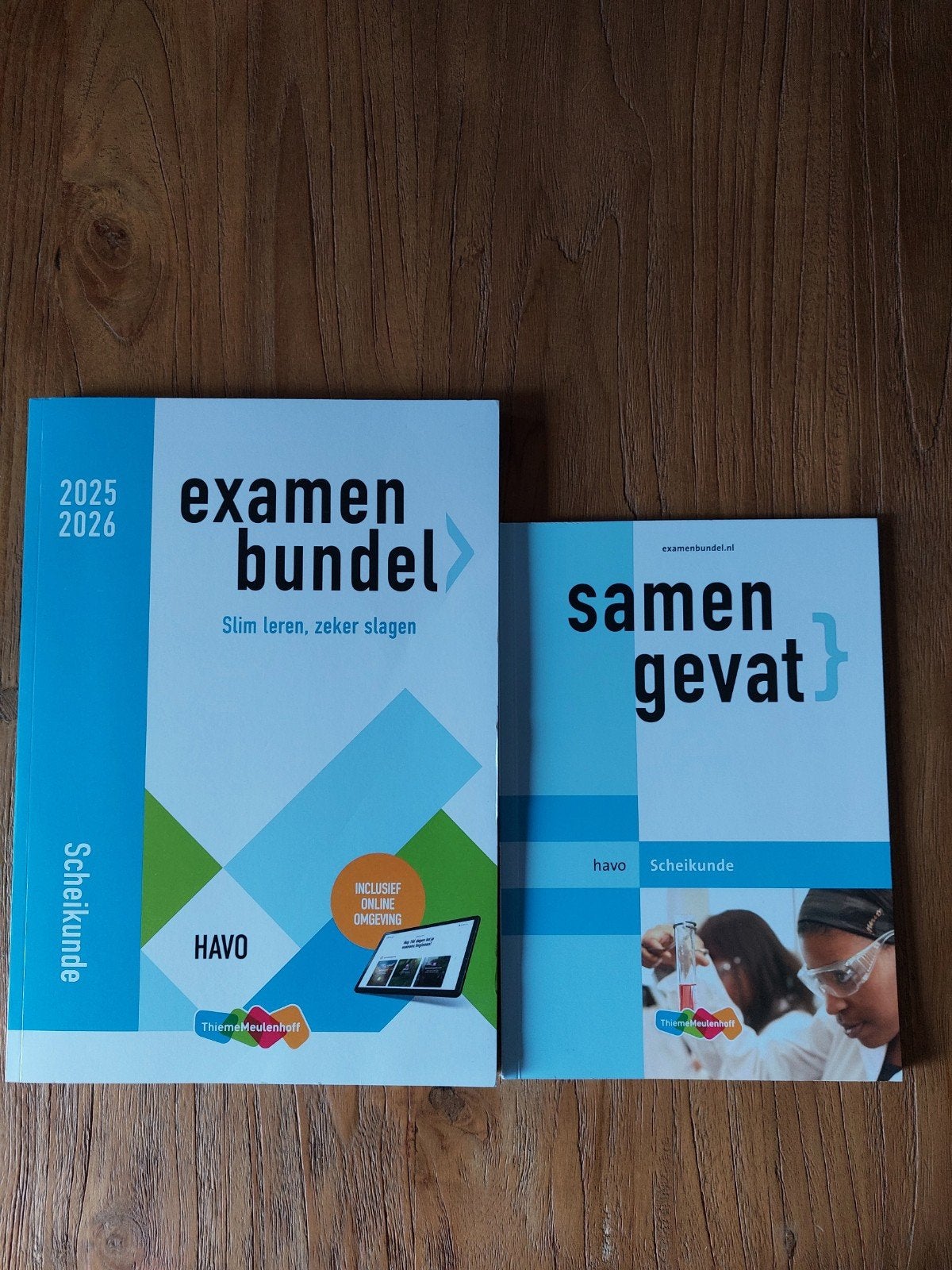 Examenbundel & Samengevat Scheikunde HAVO 2025-2026, Ophalen, Zo goed als nieuw