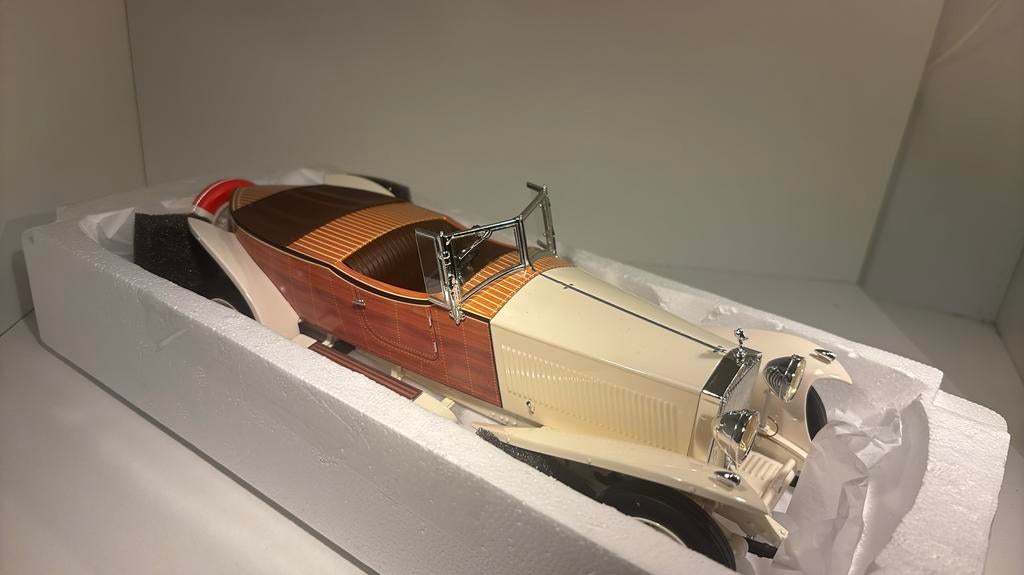 Rolls royce phaetom 2 boat tail cmf 1.18, Hobby en Vrije tijd, Modelauto's | 1:18, Overige merken, Ophalen of Verzenden, A, A