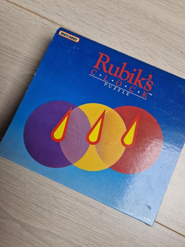 1988 rubik's clock puzzle matchbox klok rubiks cube puzzel, Ophalen of Verzenden