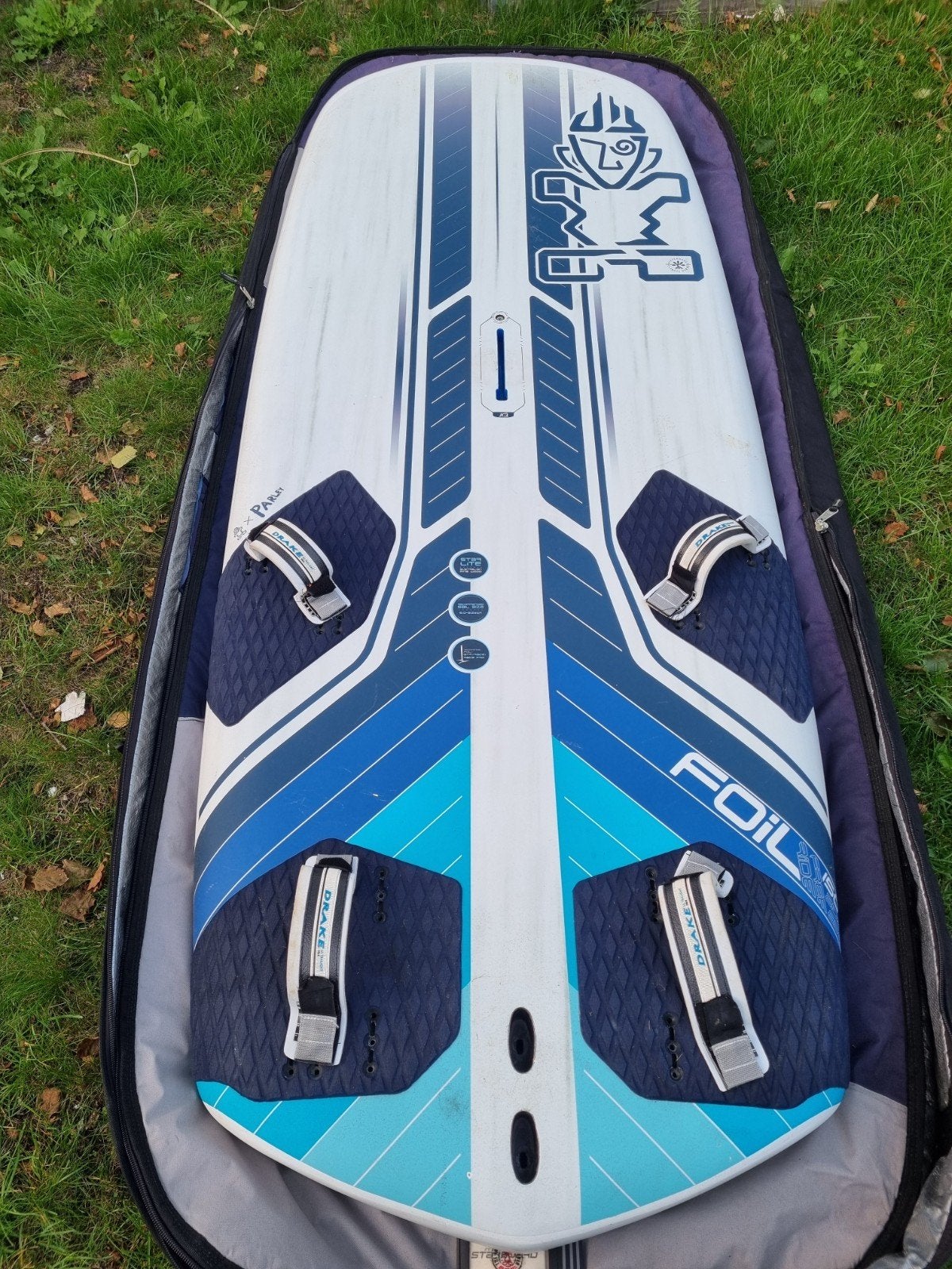 Starboard freeride windfoil board met supercruiser foil, Watersport en Boten, Ophalen, Minder dan 250 cm, Starboard, Plank