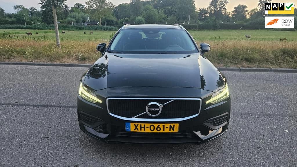 Volvo V60 VOLVO V60 2.0 D4 | DISTRIBUTIERIEM VERVANGEN | ZEE, Auto's, Volvo, Stof, Gebruikt, Euro 6, Zwart