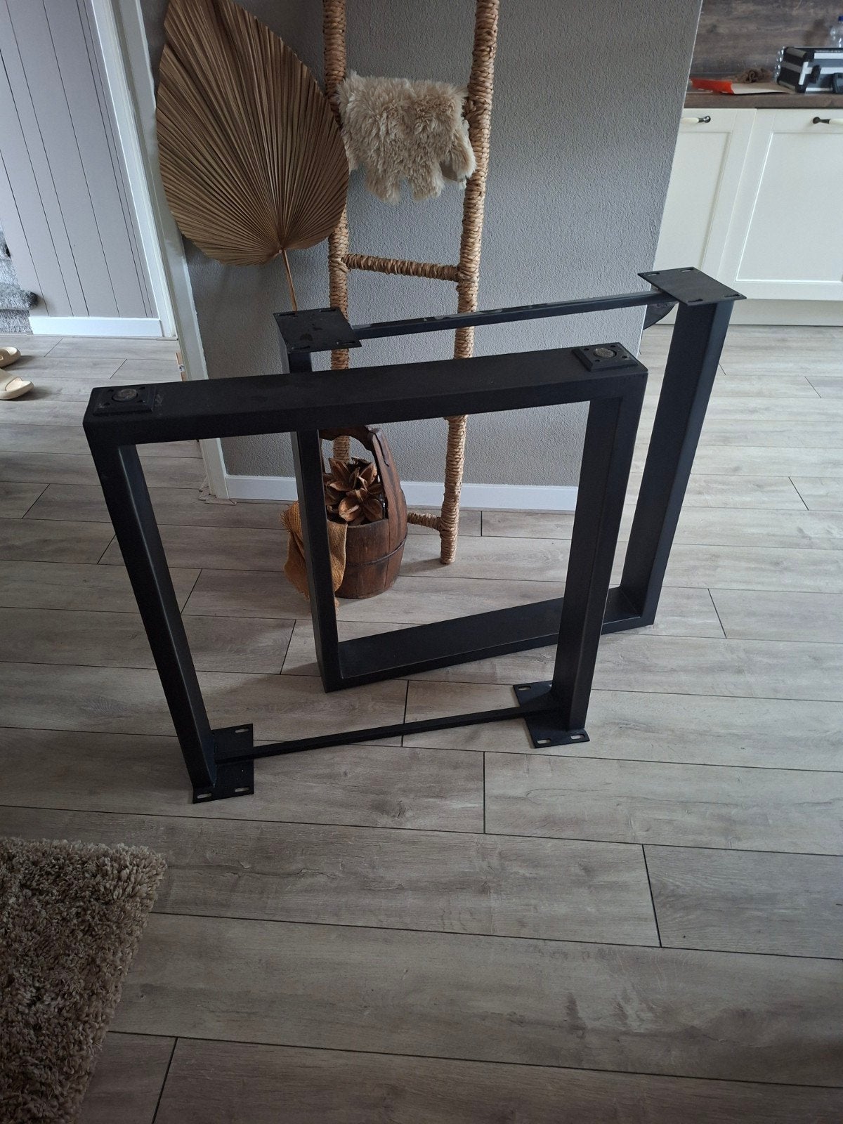 2 Stalen Tafelpoten voor Statafel, Bartafel of Eettafel, Huis en Inrichting, Tafelonderdelen, Ophalen, Tafelpoot, Nieuw, 50 tot 100 cm