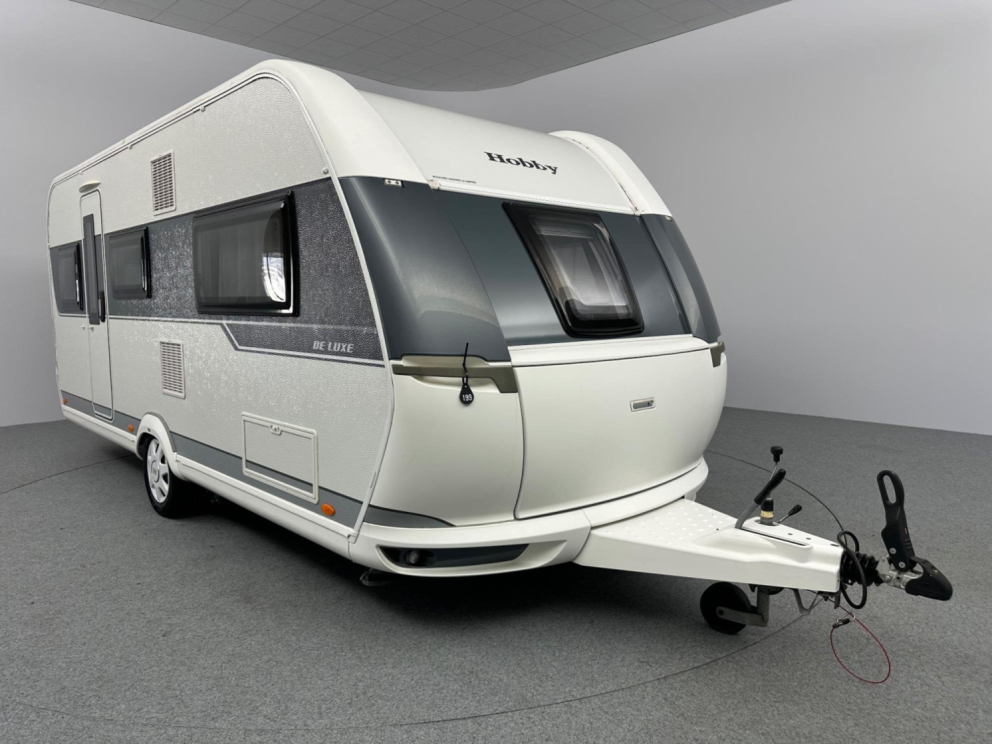 Hobby De Luxe 495 UL Mover AIR Voortent, Hordeur, Rondzit, Hobby, Bedrijf