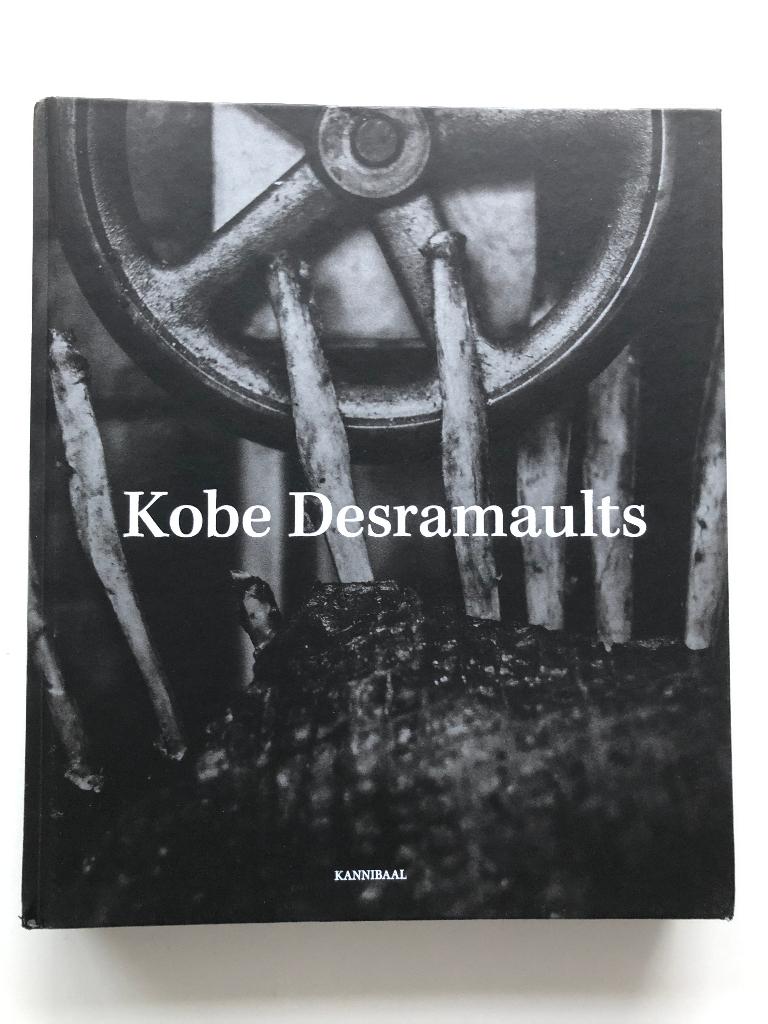 Kobe Desramaults - gesigneerd met opdracht, Boeken, Hoofdgerechten, Verzenden, Zo goed als nieuw, Kobe Desramaults