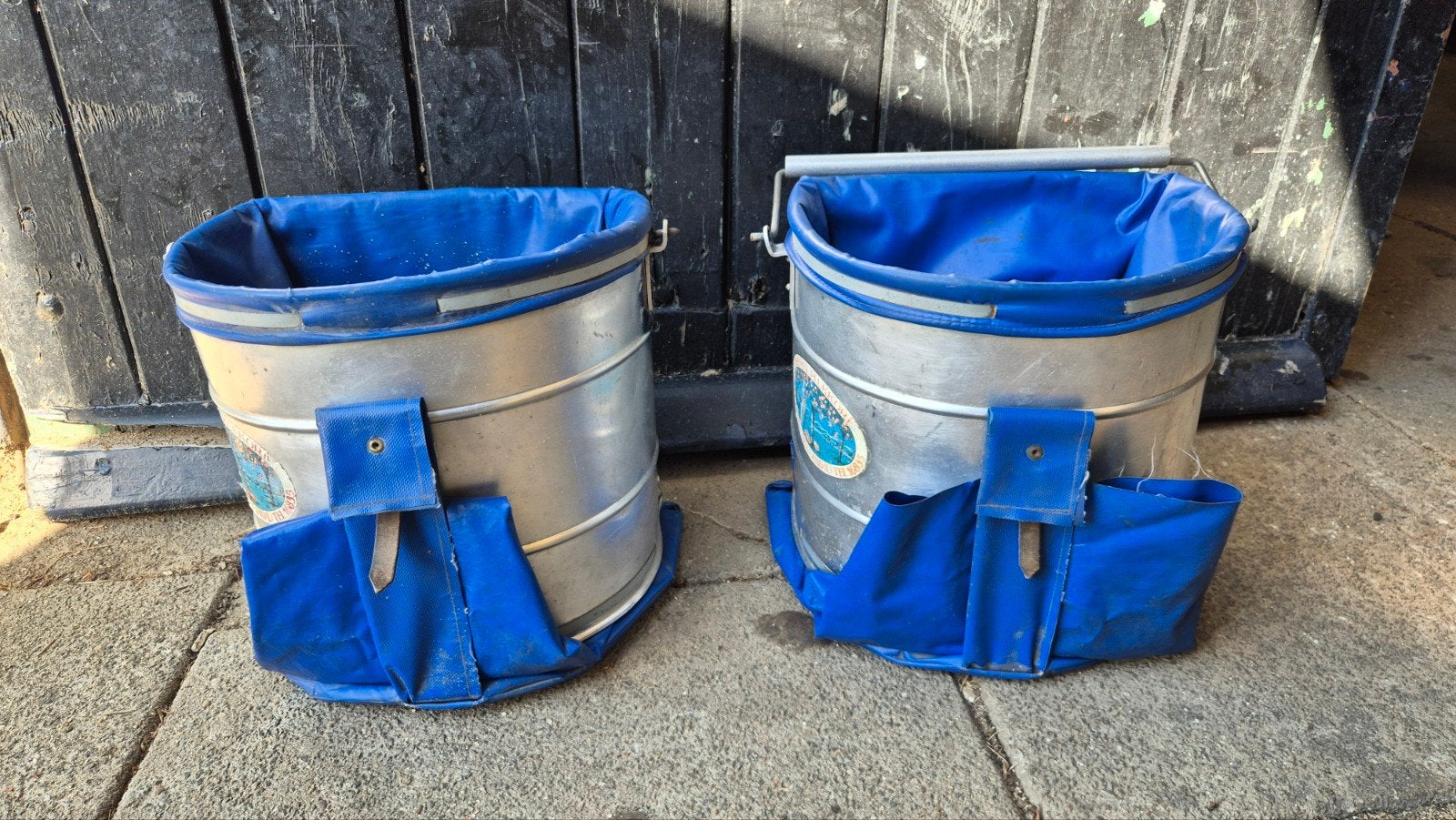 2 professionele aluminium plukemmers / plukmanden, Ophalen, Gebruikt