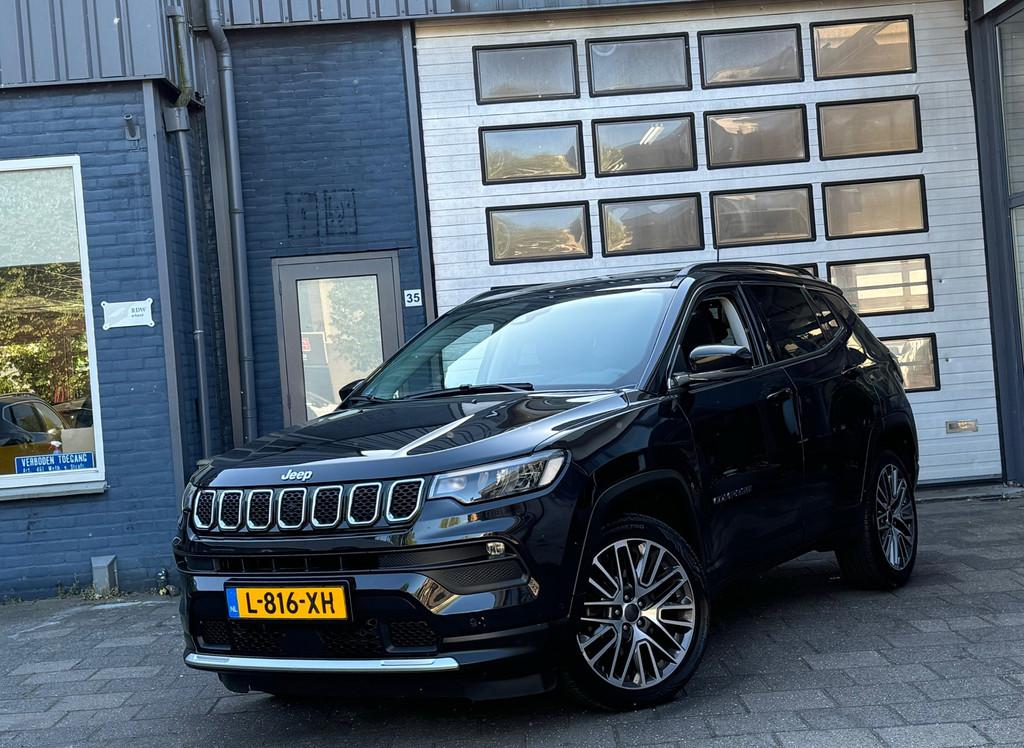 Jeep Compass 1.3T Limited | Clima | Camera | Pano | N.A.P, Auto's, Jeep, Euro 6, 4 cilinders, Leder en Stof, Zwart