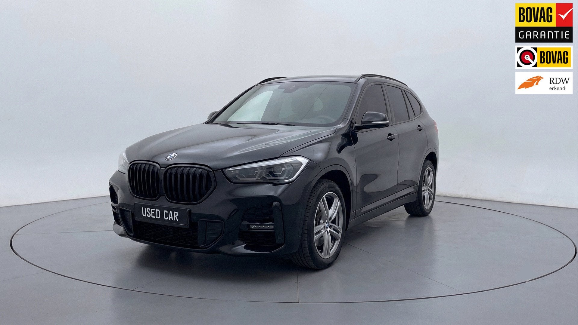 BMW X1 xDrive25e executive M-Sport | Trekhaak | Camera | Dea, Gebruikt, Leder en Stof, Zwart, Bedrijf