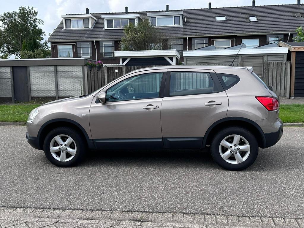 Nissan Qashqai 1.6 Acenta Cruise*Clima*02-09-2026 APK*NAP*Pa, Voorwielaandrijving, 1272 kg, 15 km/l, Gebruikt