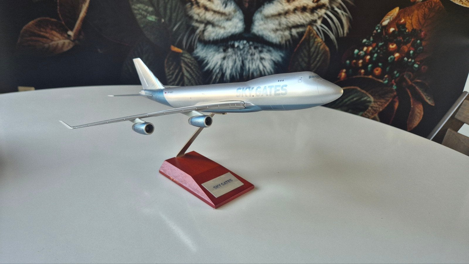 Boeing 747 Freighter "Skygates" 1:200, Ophalen of Verzenden, Zo goed als nieuw, Schaalmodel