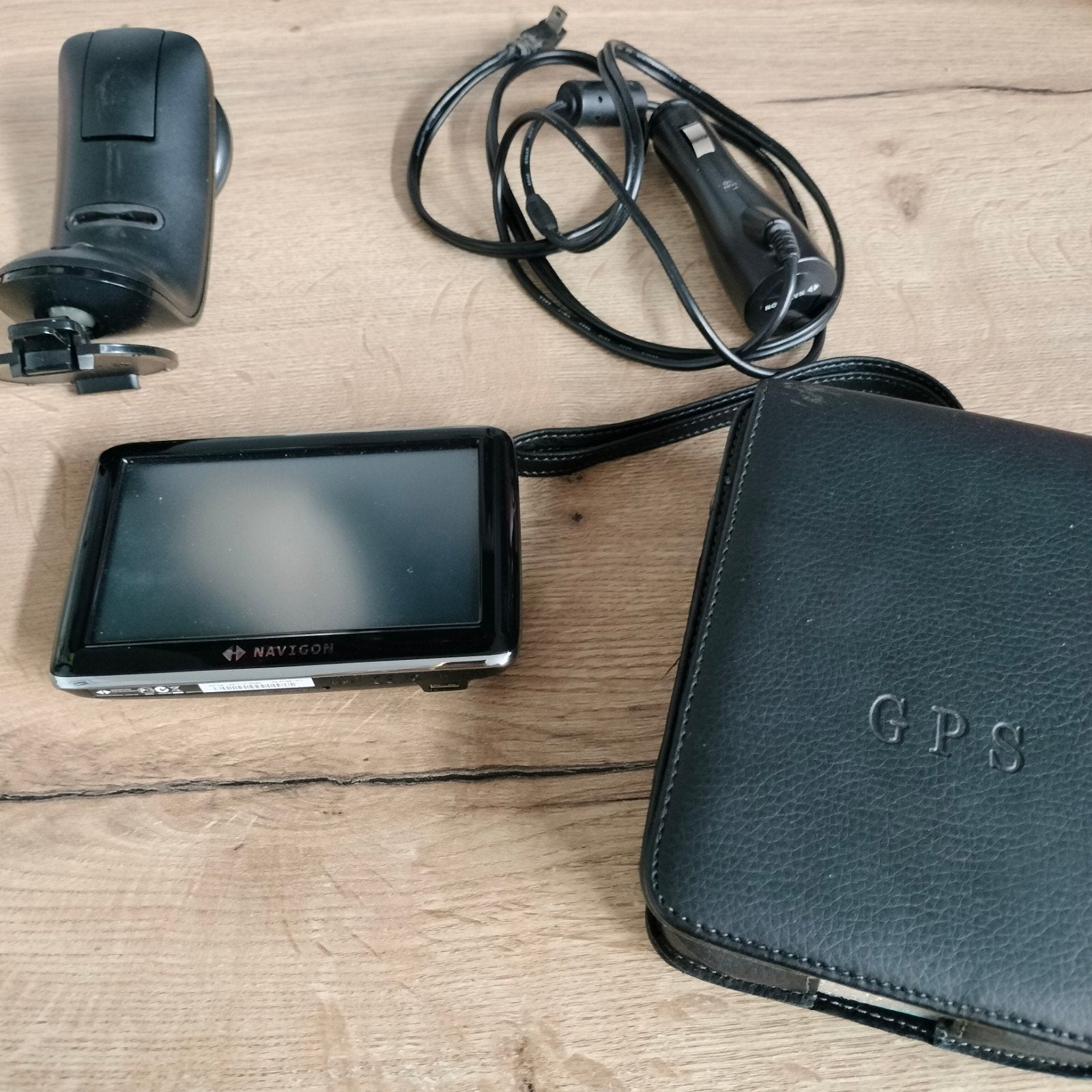 Navigon GPS Navigatiesysteem met accessoires, Ophalen, Gebruikt
