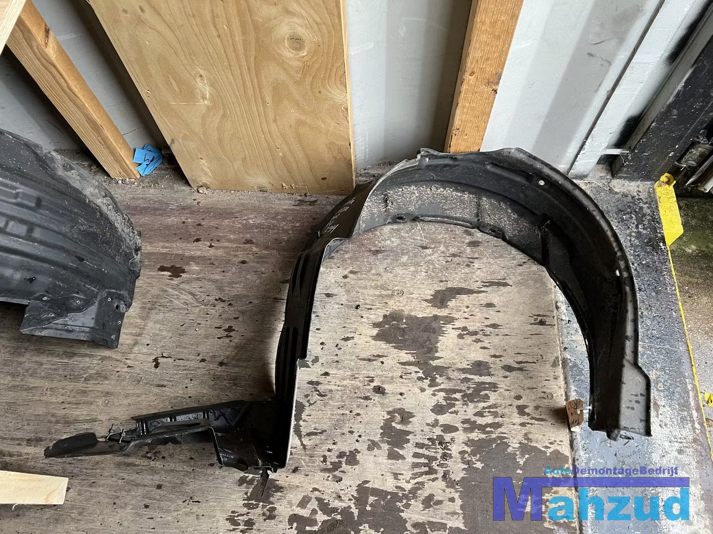 TOYOTA COROLLA E12 Rechts voor modderkuip 2001-2007, Info@toyota.co.jp, Gebruikt, Toyota Motor Corporation, Toyota