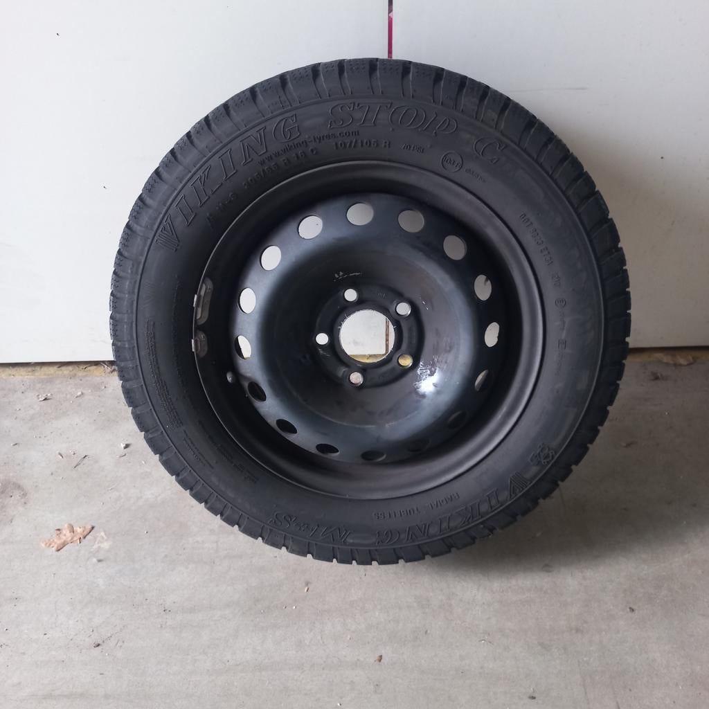 5 Viking Stop C Winterbanden  op stalen velgen 205/65 R16C, Auto-onderdelen, Banden en Velgen, 16 inch, Banden en Velgen, Bestelwagen