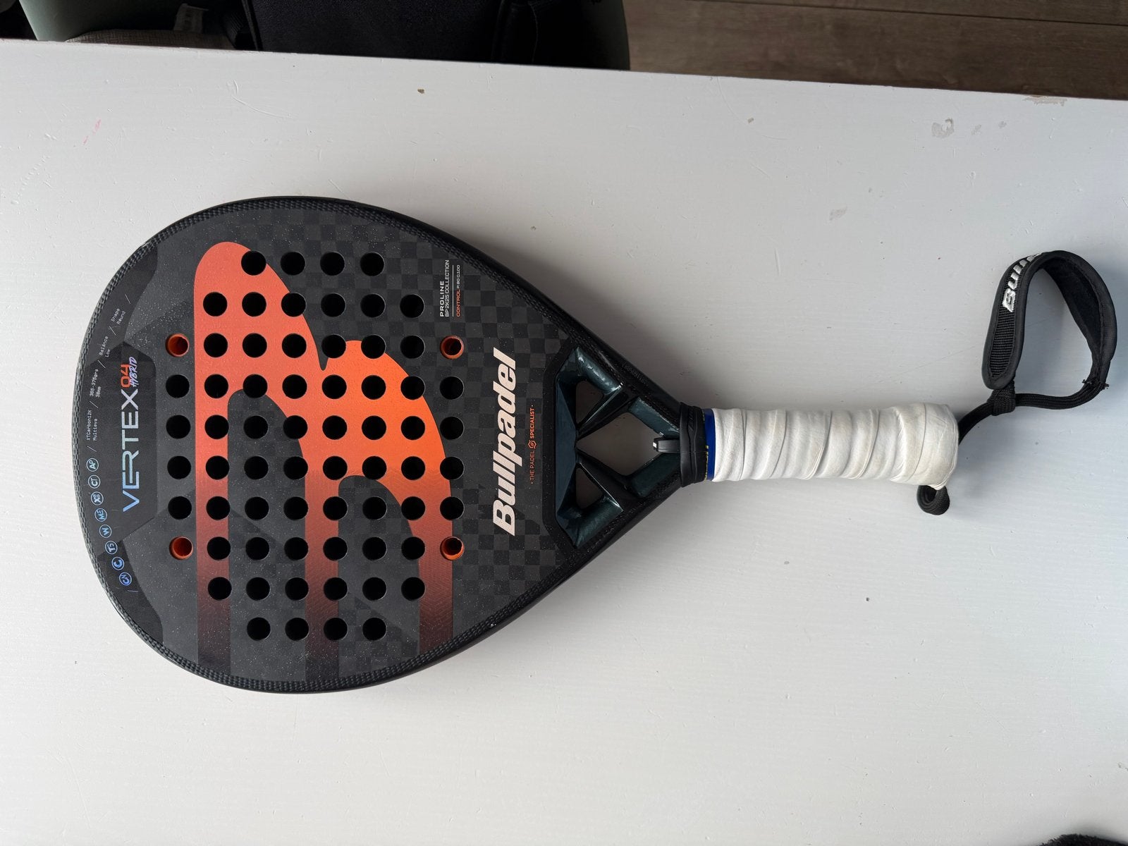 Bullpadel Vertex 04 Hybrid Padelracket - Zo goed als nieuw, Sport en Fitness, Padel, Verzenden, Zo goed als nieuw, Padelracket