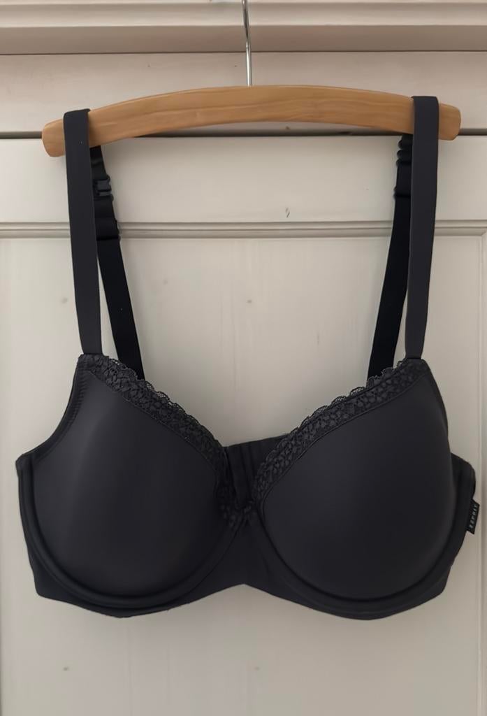 Antraciet kleurige dames BH 70D Esprit, Ophalen of Verzenden, Grijs, BH
