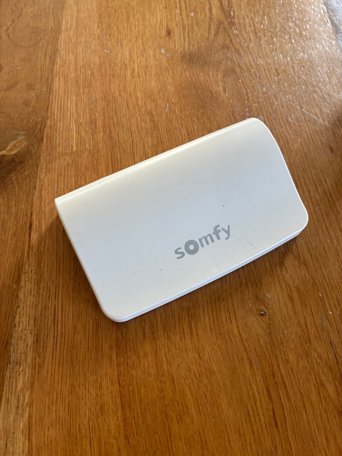 Somfy Tahoma Switch Smart Home Hub, Ophalen of Verzenden, Zo goed als nieuw